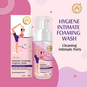 2 - Mom & World Natural Intimate Foaming Feminine Hygiene Wash, 120 ml + Reusable Menstrual Cup (Medium)